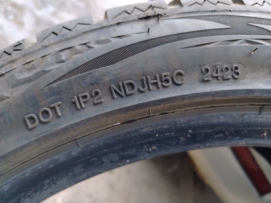 Гуми 225 45 17 зимни