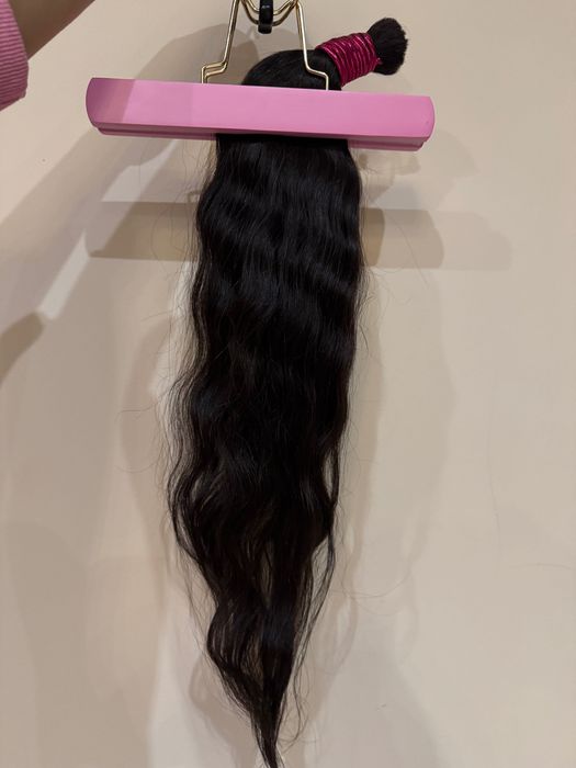 Естествена необработена коса