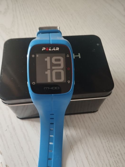 Ceas  polar M400
