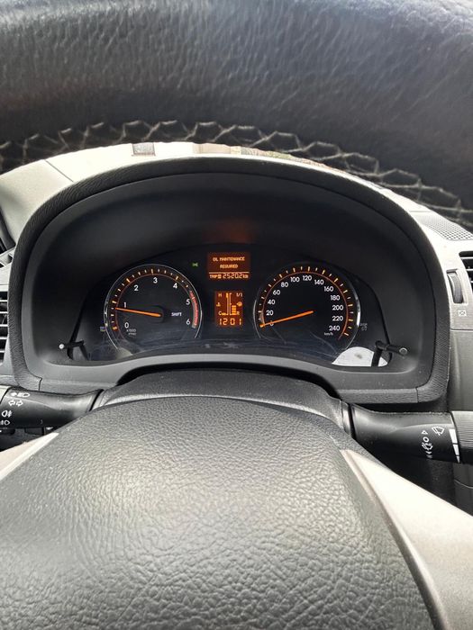 Toyota Avensis t27 2.0 disel