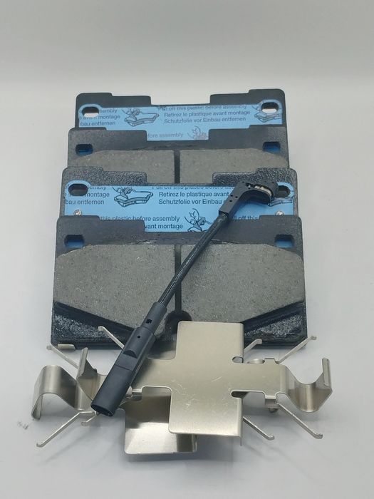 Передние колодки Tahoe 5.3 RST