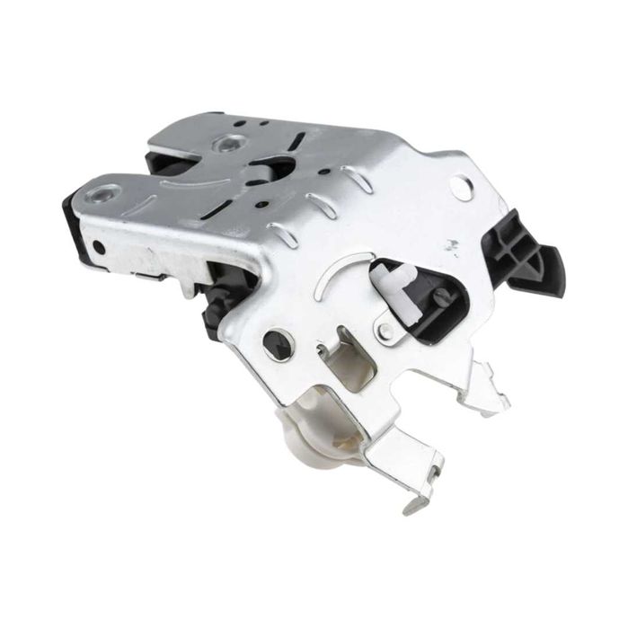 Брава за багажник на AUDI A3 A4 B9 E-TRON Q2 Q3 Q5 8W9827505A (НОВА)