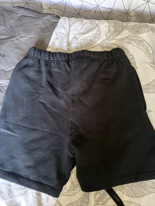 Къси панталони Essentials