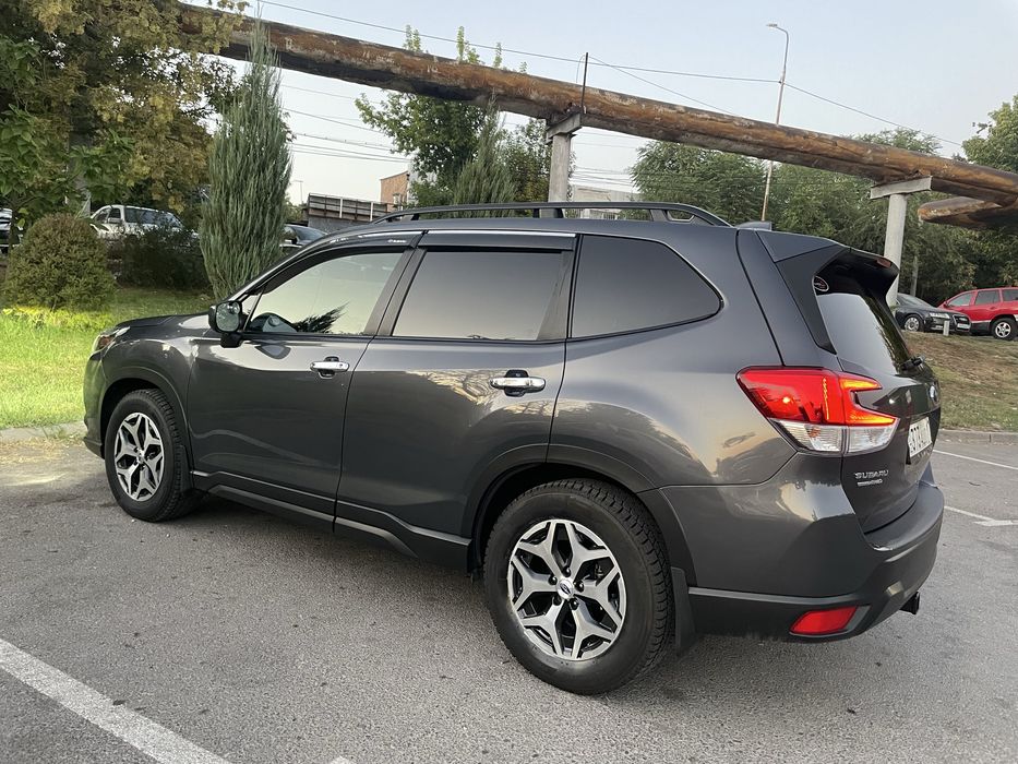 Субару форестер 2023 г.в.