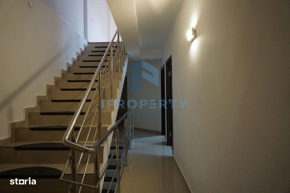 Comercial-Birouri | Piata Victoriei | 250 mpu | 18 Camere | Curte prop