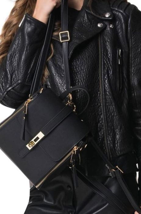 Дамска раничка - чанта