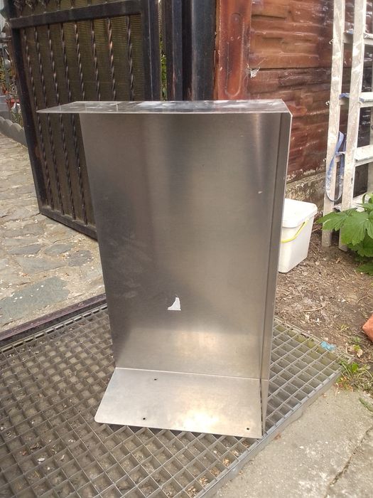 Vând tablă ,piese inox