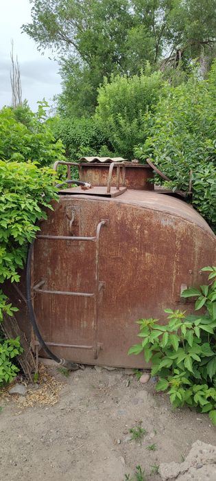 Продам ёмкость 9 кубов