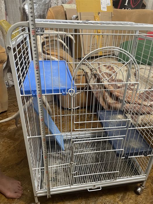 Клетка Б/У в хорошем состоянии