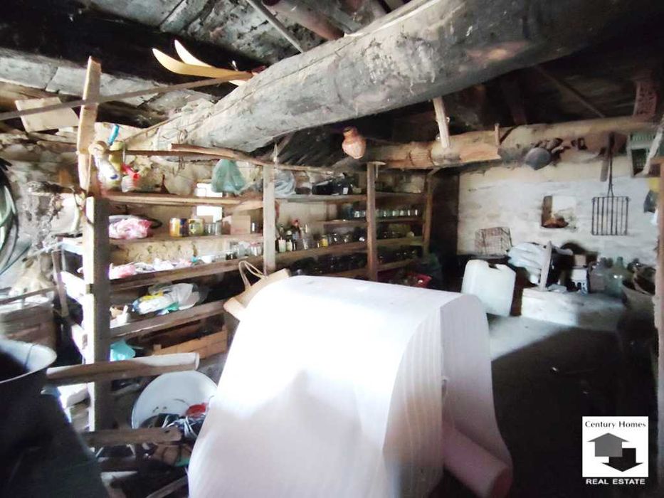 170272 Къща с гараж в живописното с. Катранджии, Община Дряново