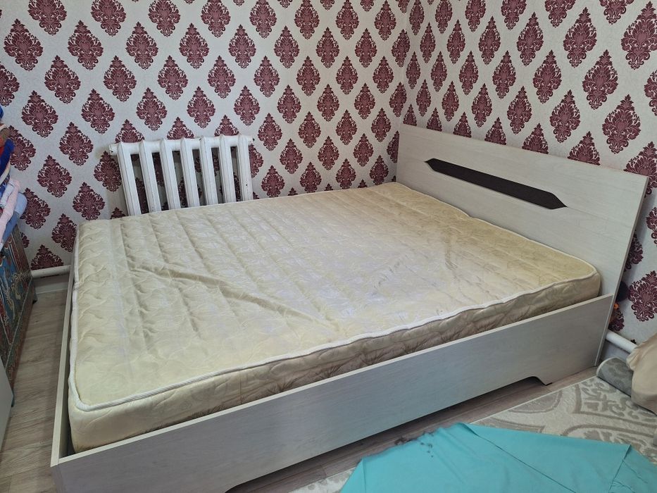 Продам кровать для спальня