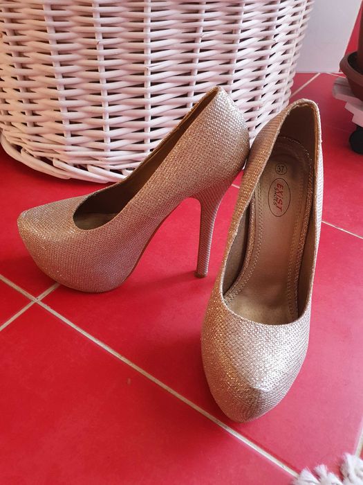 Pantofi platforma- Marimea 37