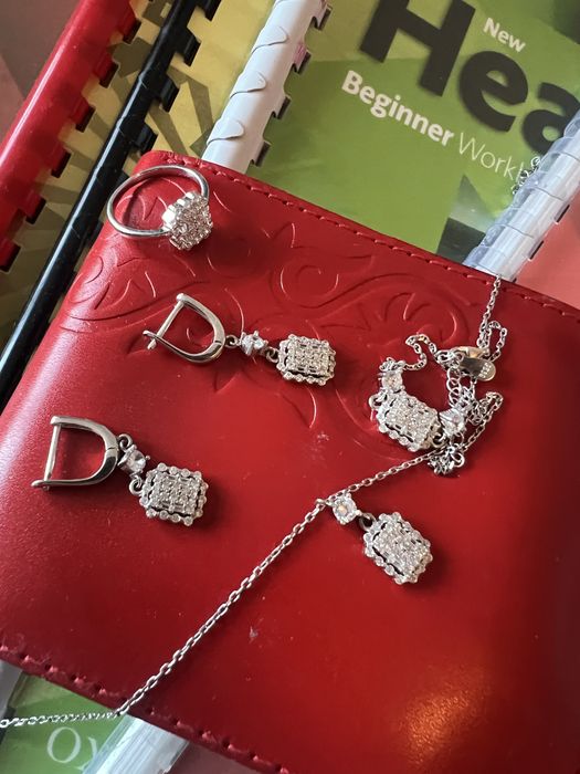 Күміс комплект новый