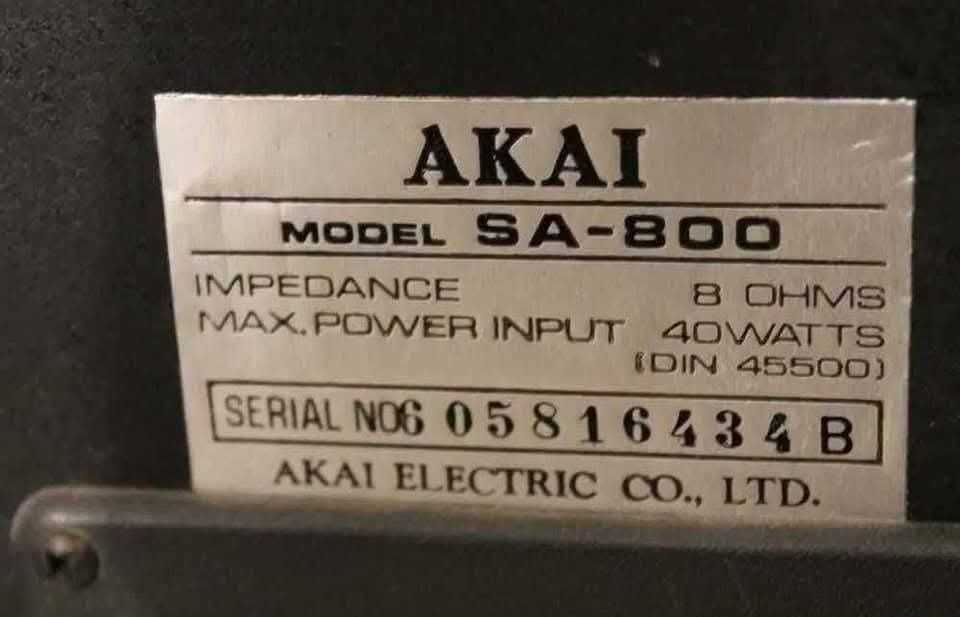 Akai - boxe vintage compresie