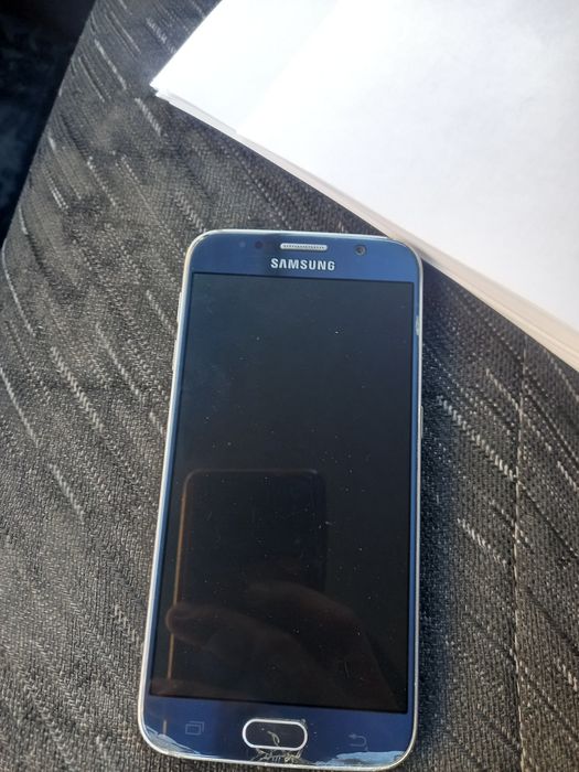 Продам самсунг с6