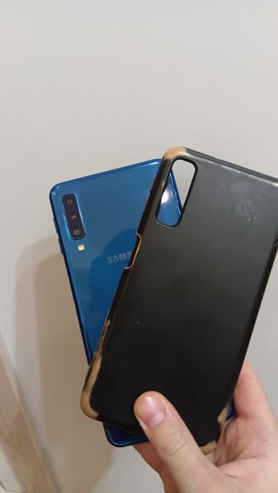 Самсунг галакси а7 2018год 64gb