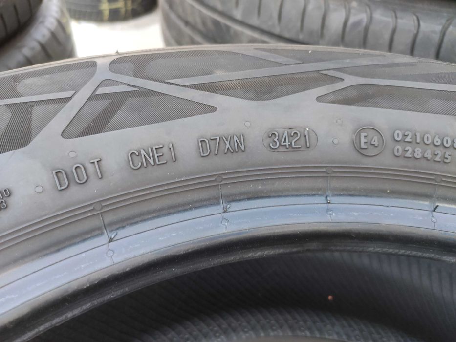 4бр Летни гуми 205 55 17 - Continental