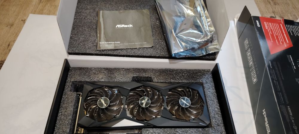 Видеокарта Asrock RX 6800 Challenger Pro