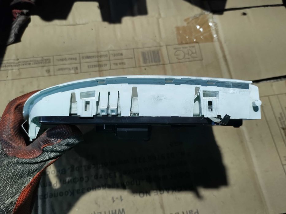 Плафон Преден Porsche Cayenne 3.0D 92A/EG22/2012