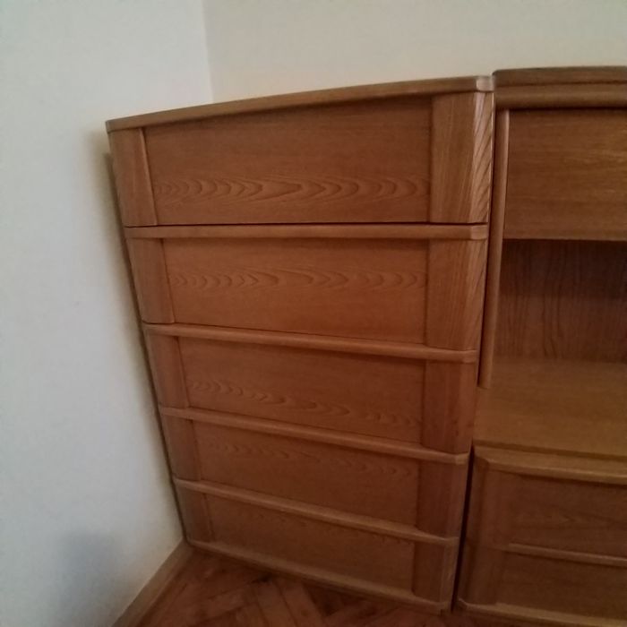 Vând mobilă dormitor saltele noi