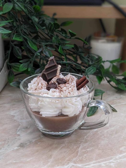 Ароматни свещи- ръчно направени