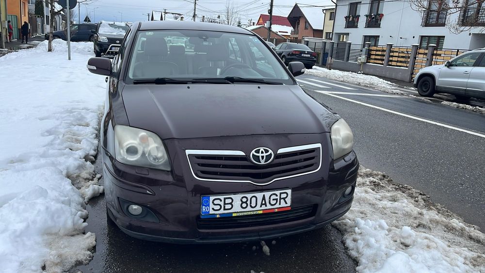 Vand toyota  avensis