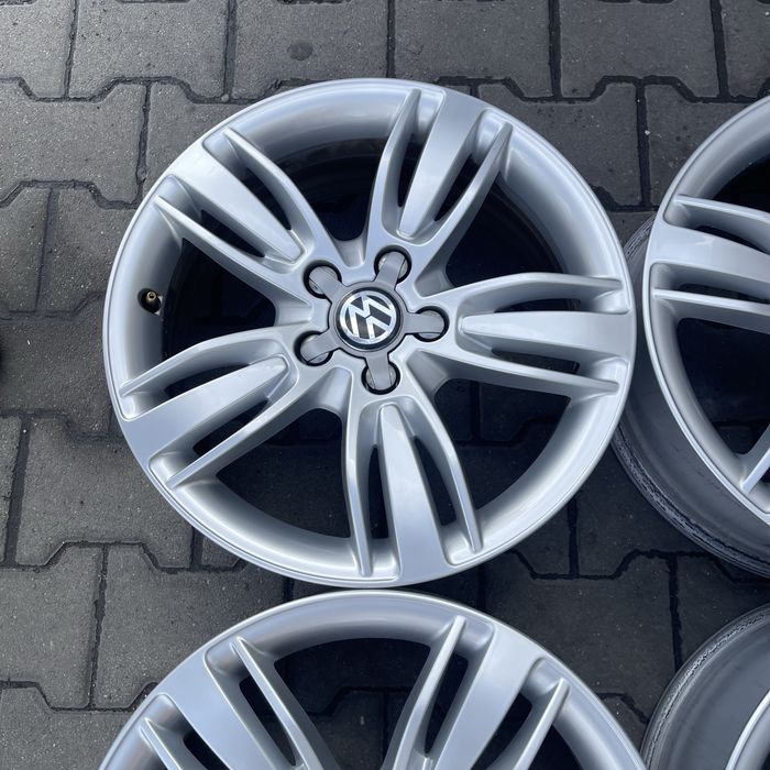 Jante aliaj VW Golf Passat Tiguan octavia leon pe 17 5x112