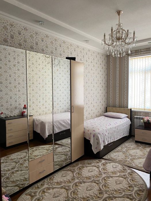 Спальная мебель в хорошем состоянии