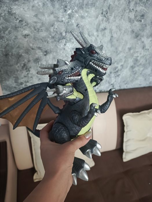 За 3 шоколадки отдам