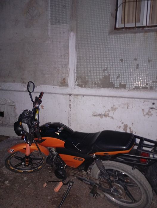 Продам мотоцикл ,