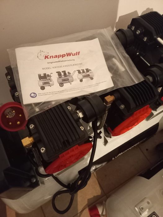 Vànd compresor  silențios  trifazat