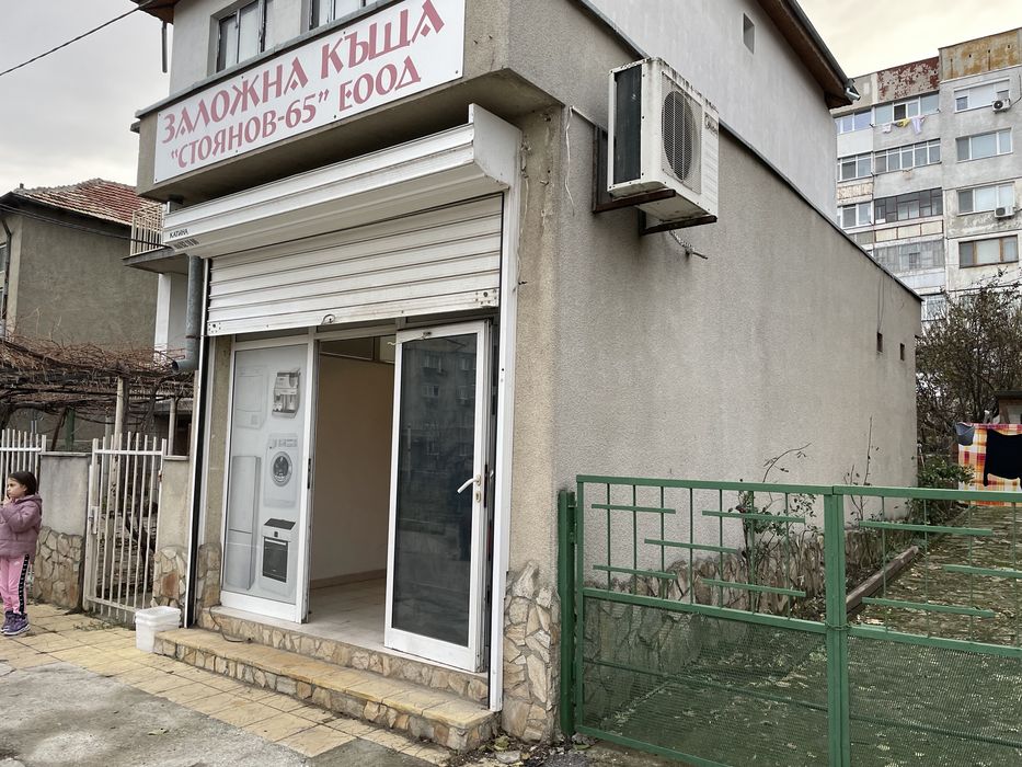 Продава се Магазин в Добрич, Йовково - 32 кв.м за 606 €/кв.м - Снимка #1