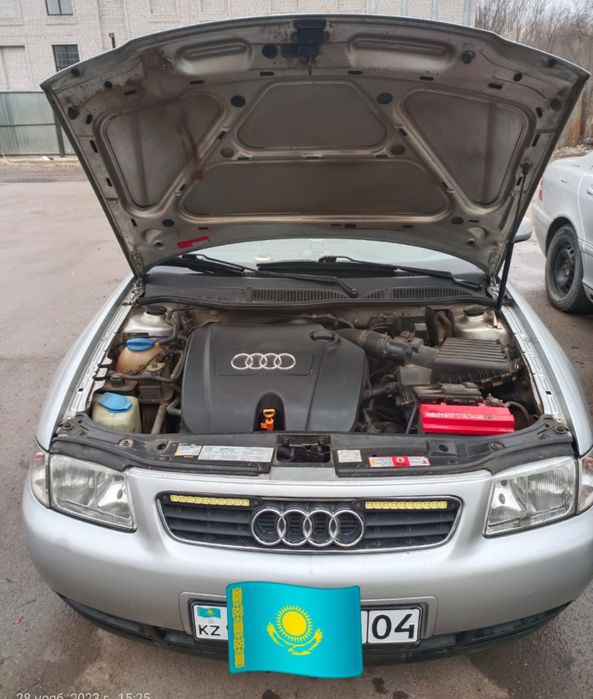 Продам машину Audi A3