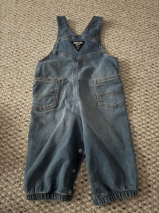 Продам детские вещи