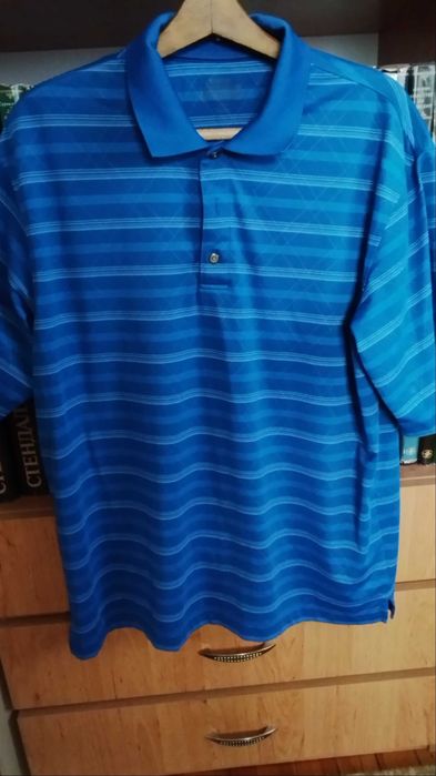 Мъжка хубава тениска