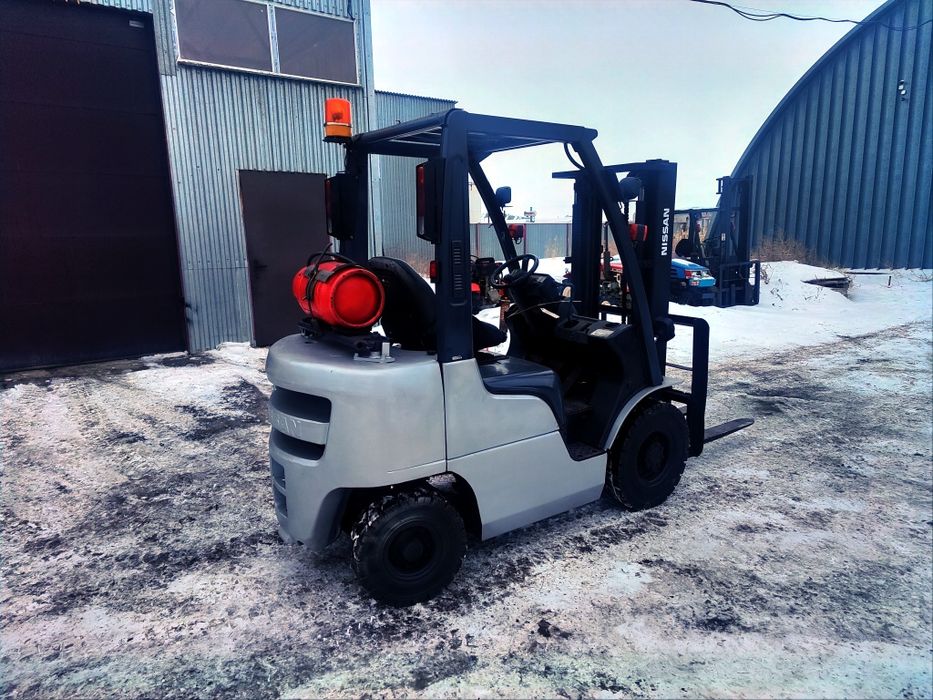 Продам вилочный погрузчик. Кара