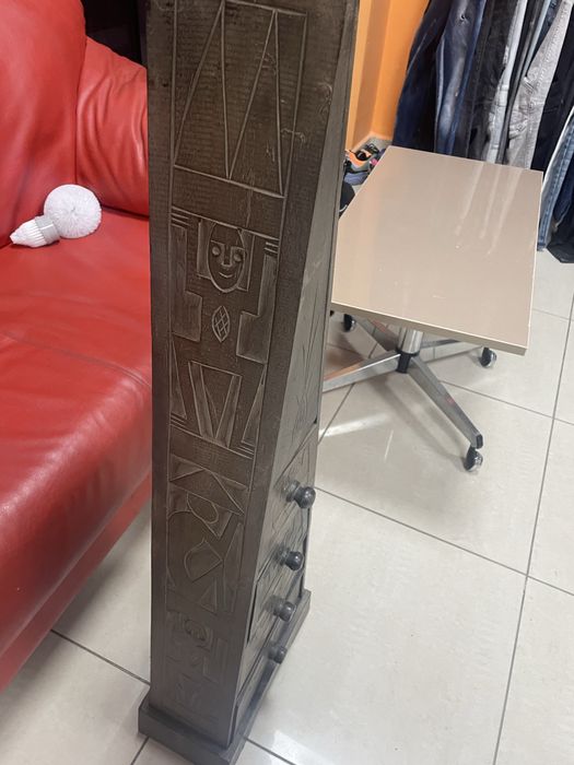 Индонезийски Ретро Шкаф - Пирамида