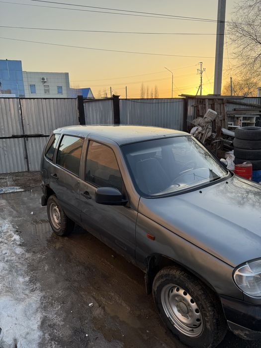 Шевролет нива 2005г