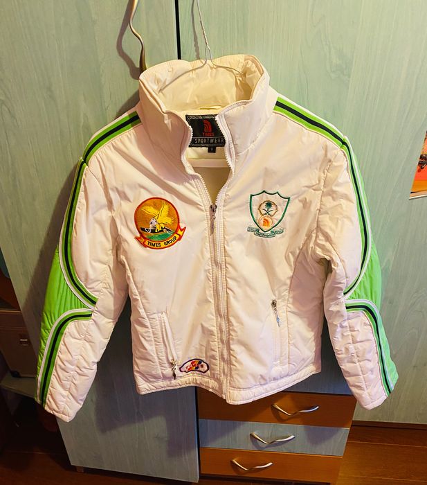 Geaca călduroasă din fâs pt iarna