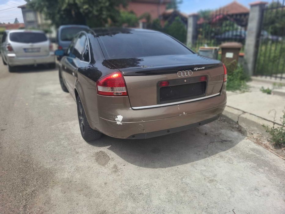 Автомобил на части