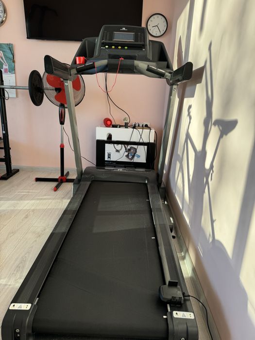 Бягаща пътека Capital Sport infiniti 4.0