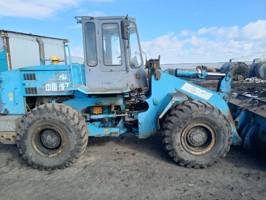 Продам погрузчик.