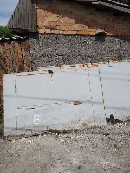 Продам гаражные ворота, стандартные