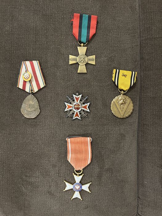 Decoratii Romania, Belgia, Polonia.