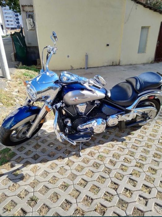 Moto cruiser Kawasaki Vulcan vn2000 vand sau schimb cu auto