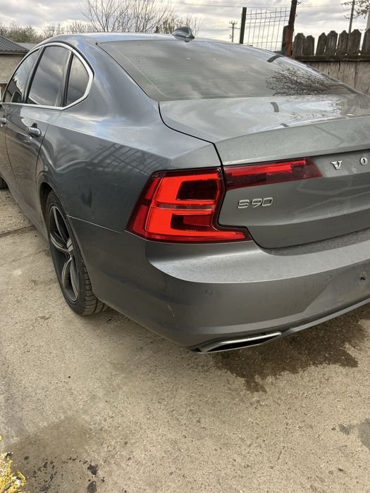 Stop stânga aripă Volvo S90