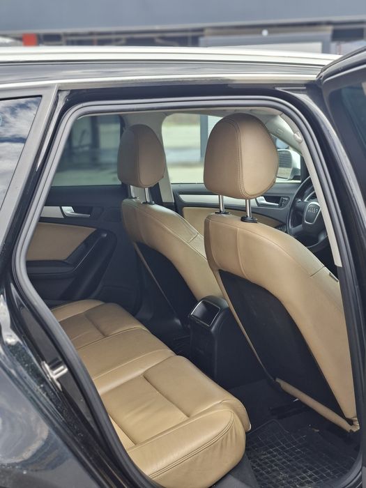 Vand /Schimb Audi A4 2.0 TDI 2009 Automat 143 CP