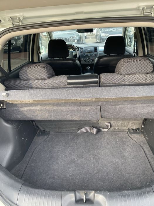 Nissan Tiida sotiladi