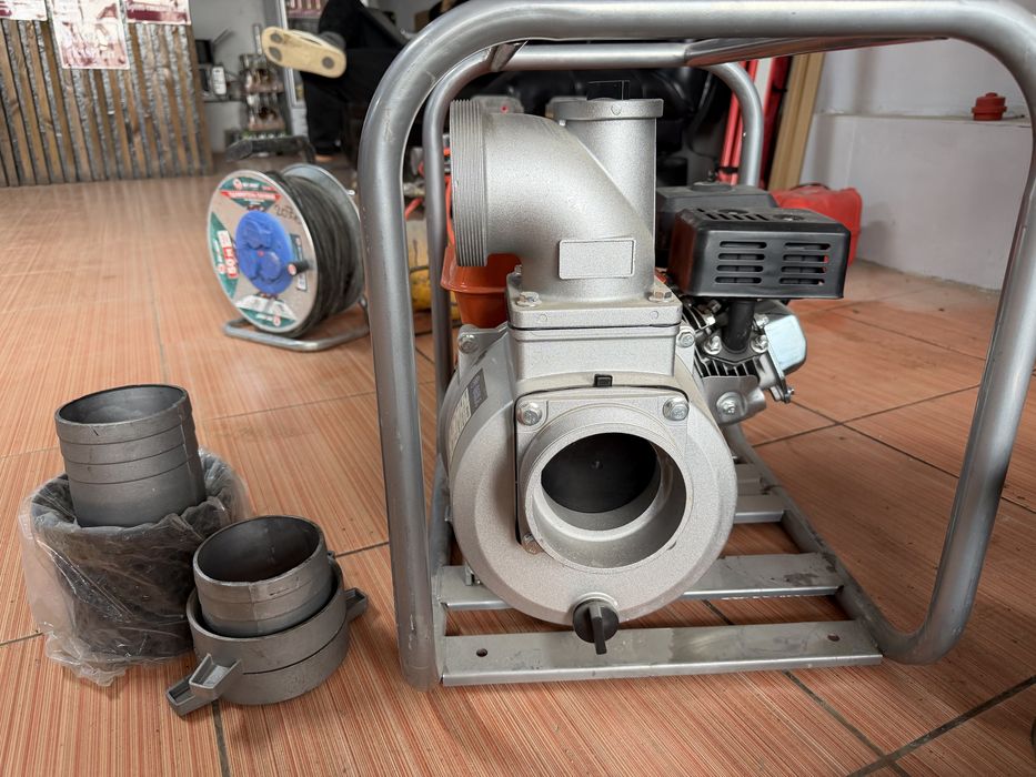 Мотопомпа для откачки воды!!