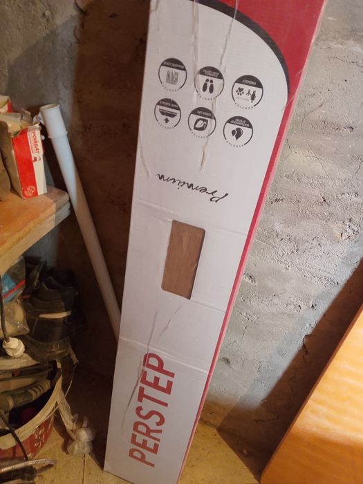 Ламинат и патлочка